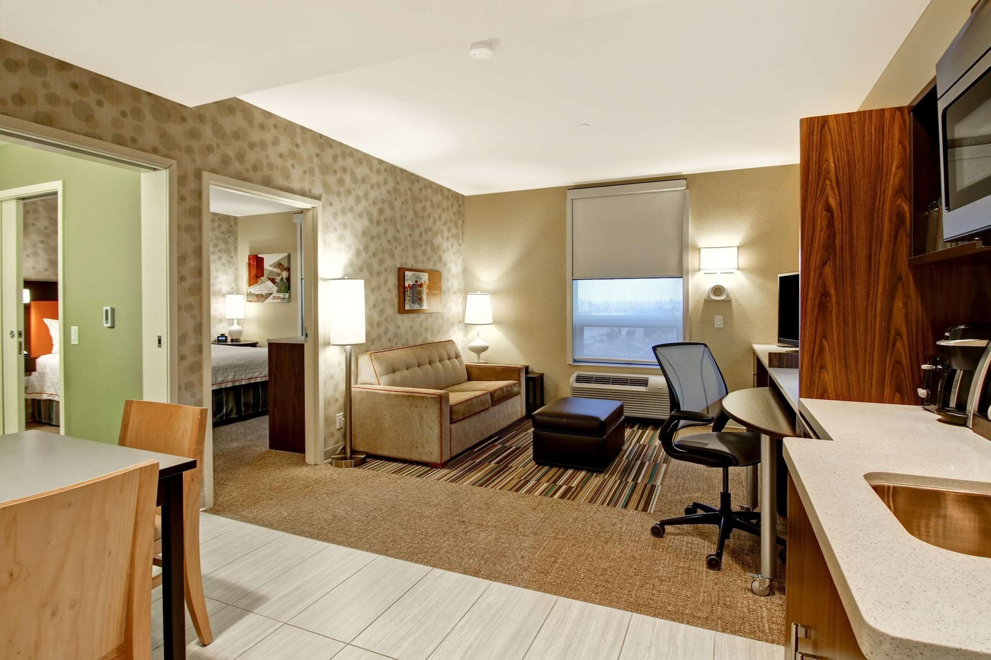 Home2 Suites By Hilton West Edmonton Ngoại thất bức ảnh
